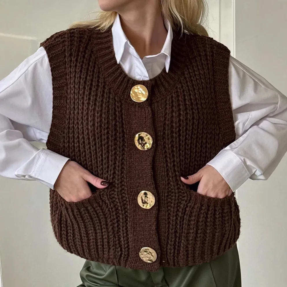 Knitted Vests Jackets Women Solid Coats Pocket Button Round Neck Sleeveless Single Breasted Loose Office Lady Casual 2025 Spring