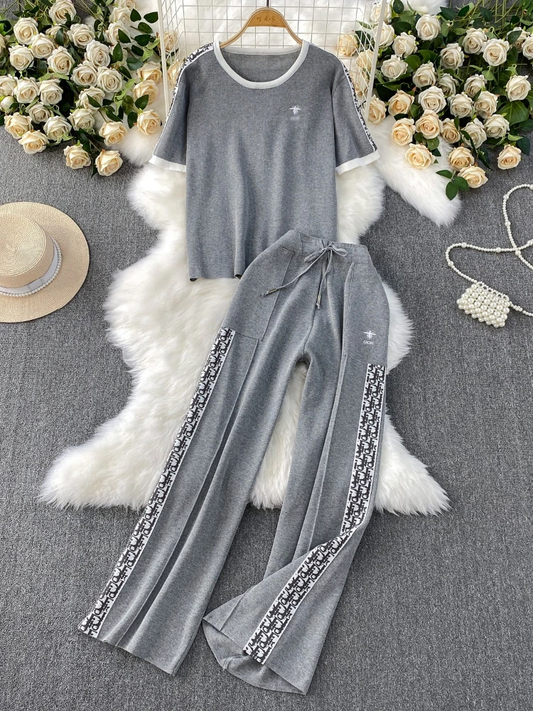 Korean style sports suit female summer short sleeved round neck T-shirt loose and slimming printed wide leg pants 2piece set