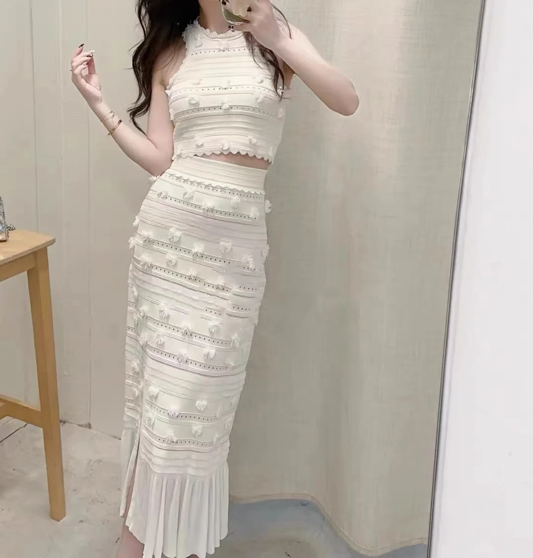 Women Embroidery Hollow out Knit Suit Sleeveless Round Neck Vest Sweater or Slit Elastic Waist Ruffles Midi Skirt Set for Lady