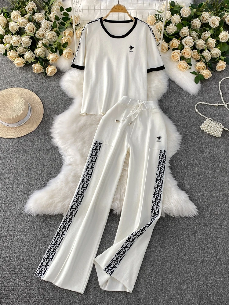 Korean style sports suit female summer short sleeved round neck T-shirt loose and slimming printed wide leg pants 2piece set - Image 3