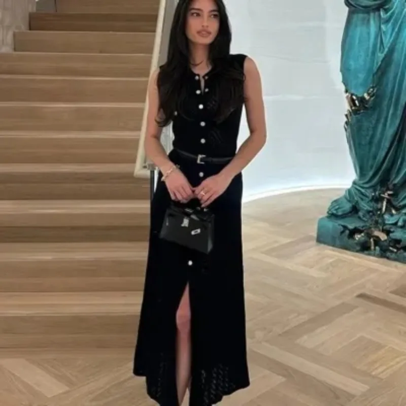 Women's Gentle Style Beige Hollow Out Long Dress French Style Single-Breasted Black Sleeveless Knitted Long Stretch Dress - Image 2