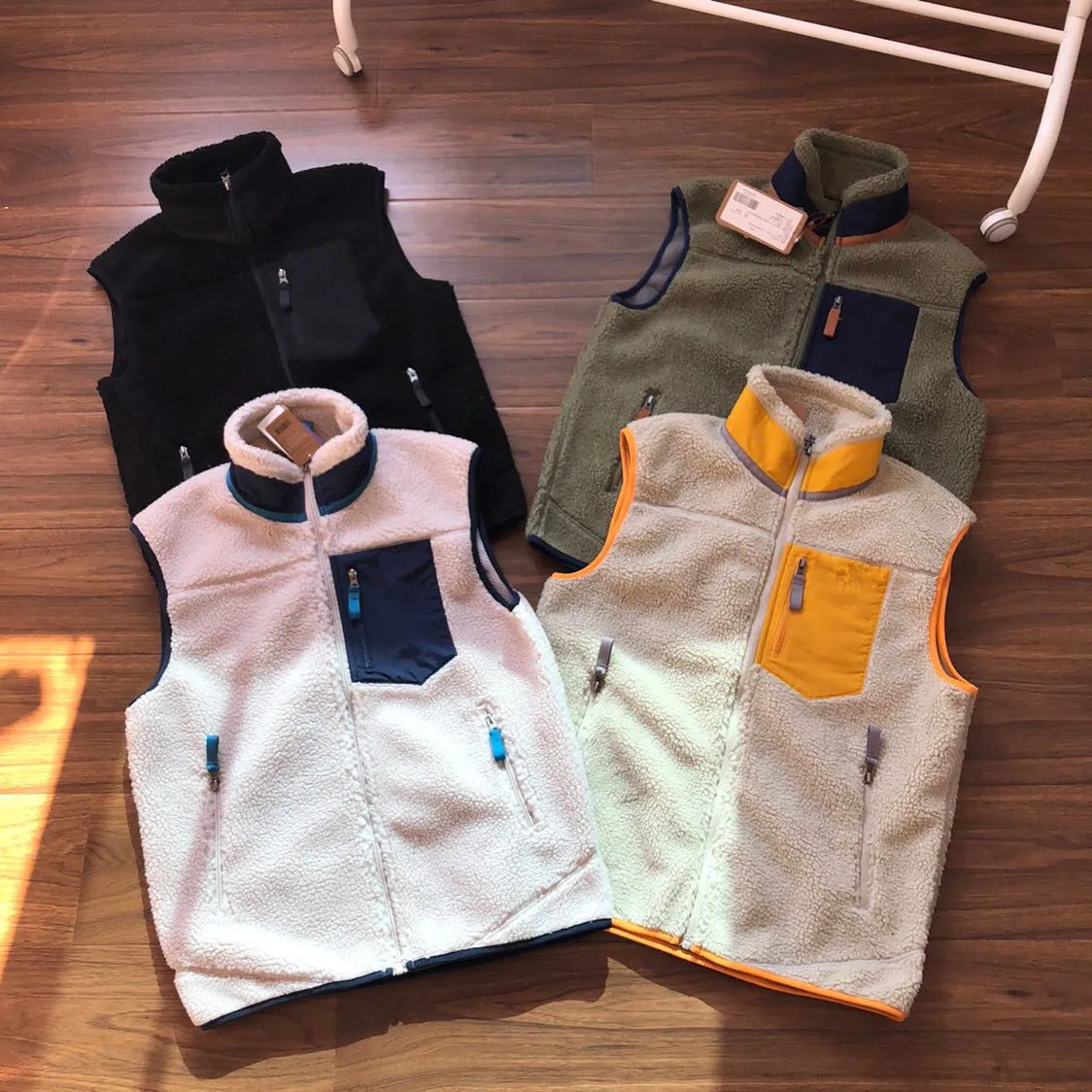 Retro Fleece Jacket Stand Up Warm Lambskin Vest Sleeveless Men's Vest Women's Autumn Sports Vest Winter Jacket Man Vest Men